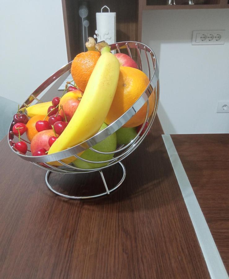 Vemiur Lägenhet Čačak Exteriör bild
